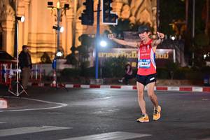 BIB: 
                            <button type="button" onclick="openModal(24114474)" class="btn btn-primary btn-sm float-right btn-popup" data-toggle="modal" data-target=".modal-high-quality">
                        <i class="fas fa-shopping-cart"></i> Add to Cart
                    </button>
                                            <button type="button" onclick="isThisMe(24114474, true)" class="btn btn-success btn-sm float-right btn-popup btn-isme hidden" data-toggle="tooltip" data-placement="bottom" title="นี่คือรูปของคุณใช่ไหม คลิกที่นี่เพื่อเอาเข้าอัลบั้ม">
                        <i class="fas fa-plus"></i> Add to album
                    </button>
                    <button type="button" onclick="isThisMe(24114474, false)" class="btn btn-warning btn-sm float-right btn-popup btn-isnotme hidden">
                        <i class="fas fa-ban"></i> Remove from album
                    </button>